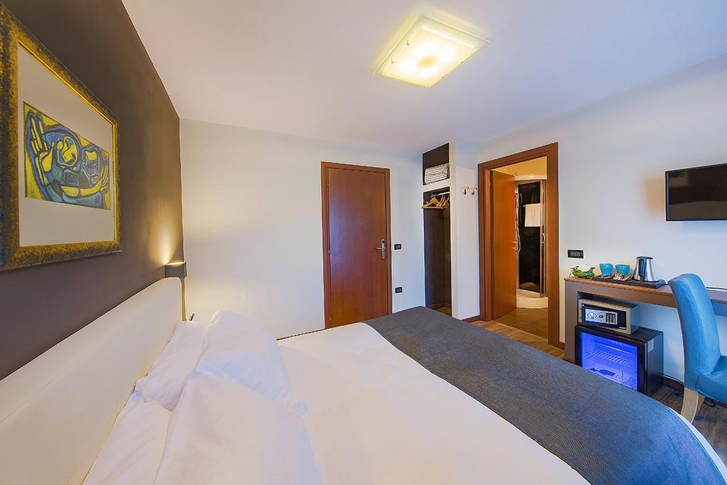 Padriciano Suite Exterior foto